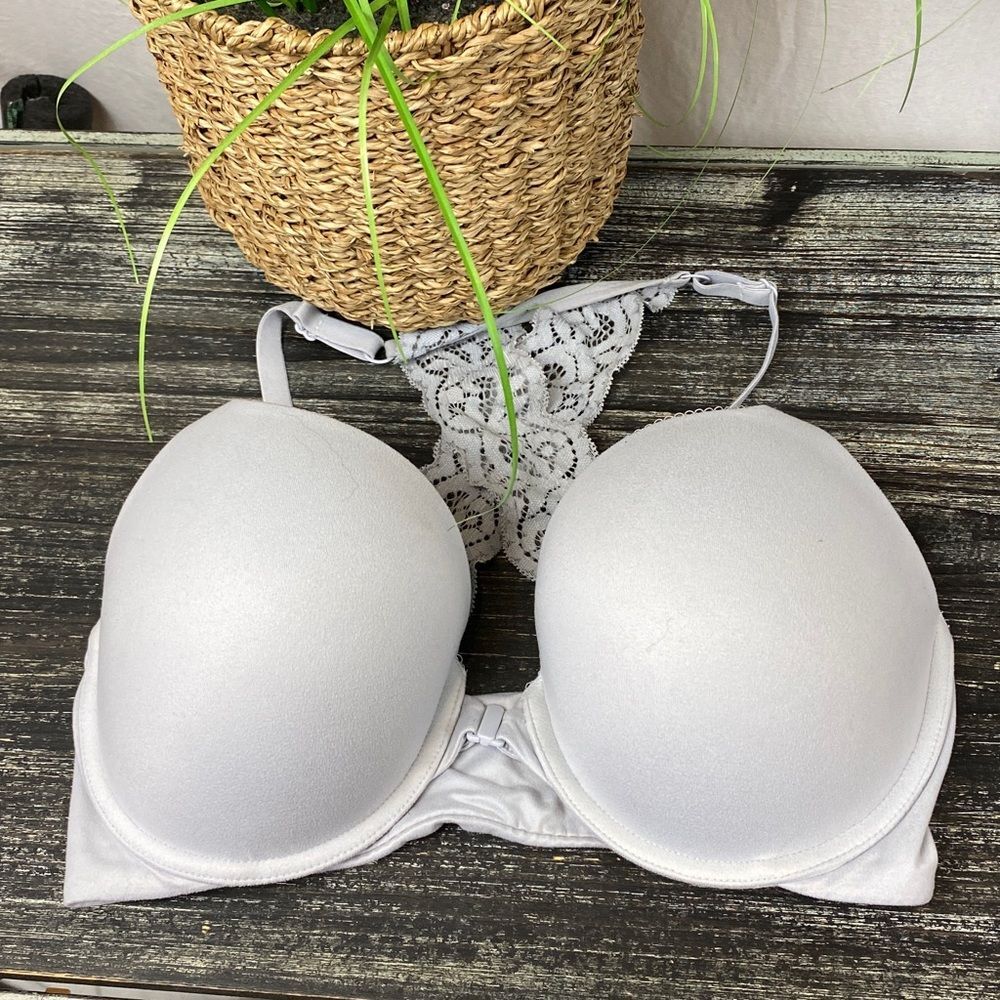 Victoria’s Secret Gray Front Close Padded Lace Perfect Shape Racerback Bra 34DD